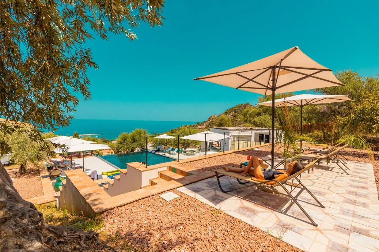 צ'פאלו Villa Toto Resort